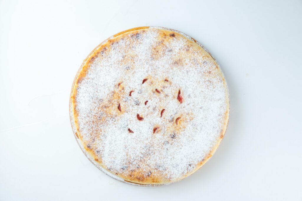 Пирог с клубникой