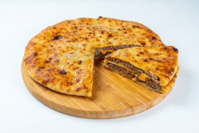 Фирменный пирог «Мясо-Чеддер»